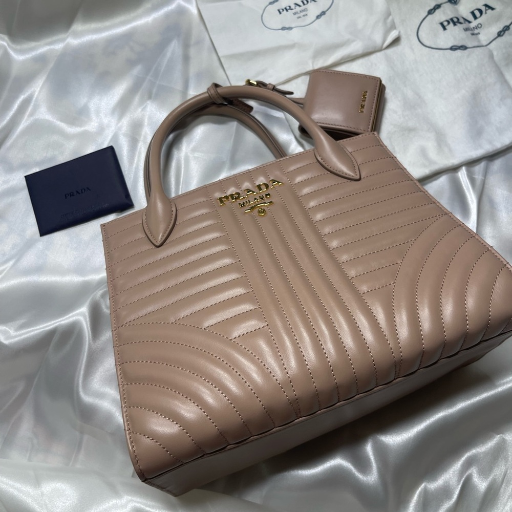 Prada Diagramme Tote in Cipria